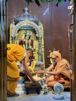 Jalabhisheka and Shodashopachar Puja by HH Swamiji at Shri Shivakrishna Mandir, Hubballi (26 Feb 2025)